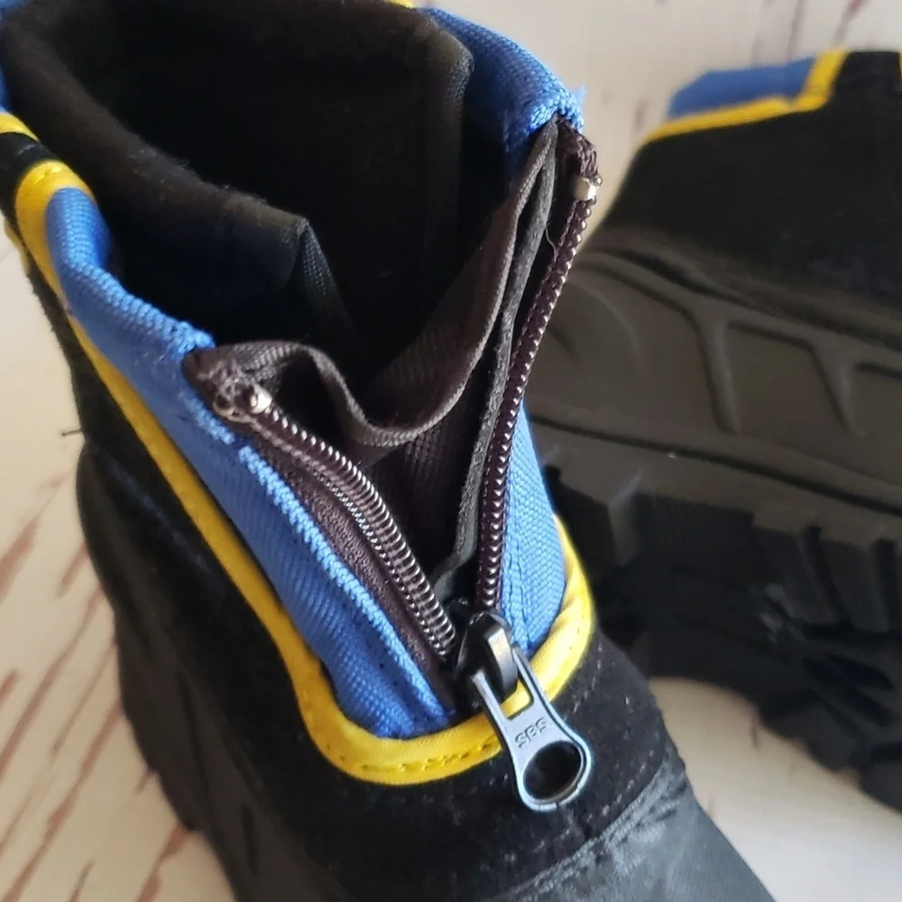 Itasca Snow Blue And Black Rain Snow Winter Toddler Boots Size 7